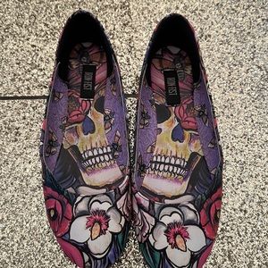 Iron Fist flats size 7 flowers spiders skull
